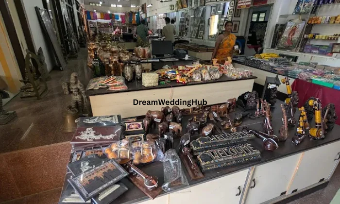 Poompuhar Handicrafts